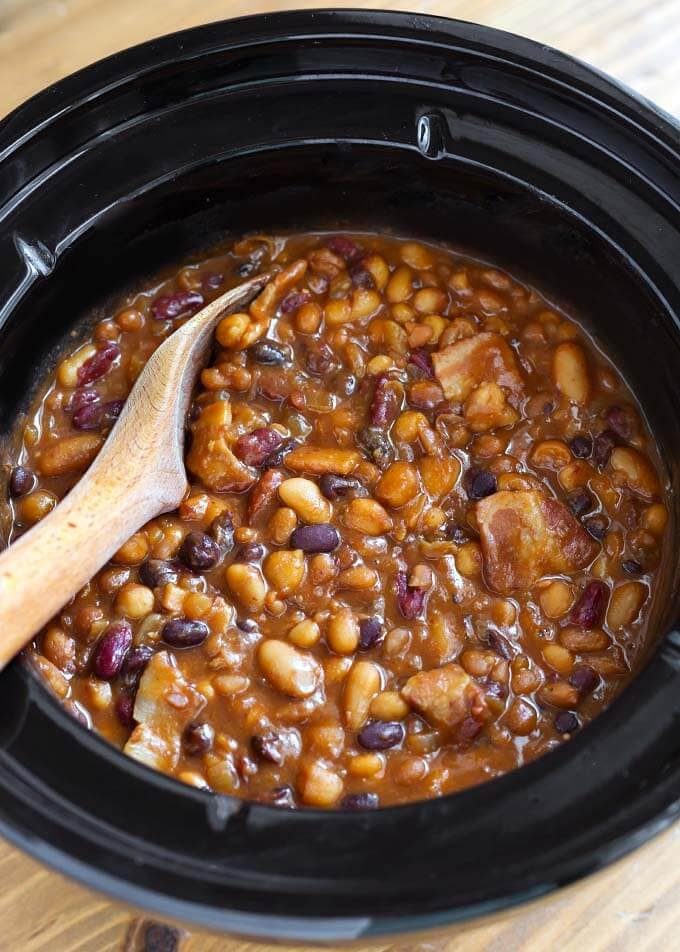 Baked Beans with Garlic
