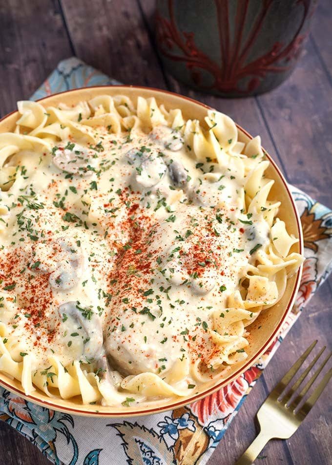Slow Cooker Creamy Chicken Breasts