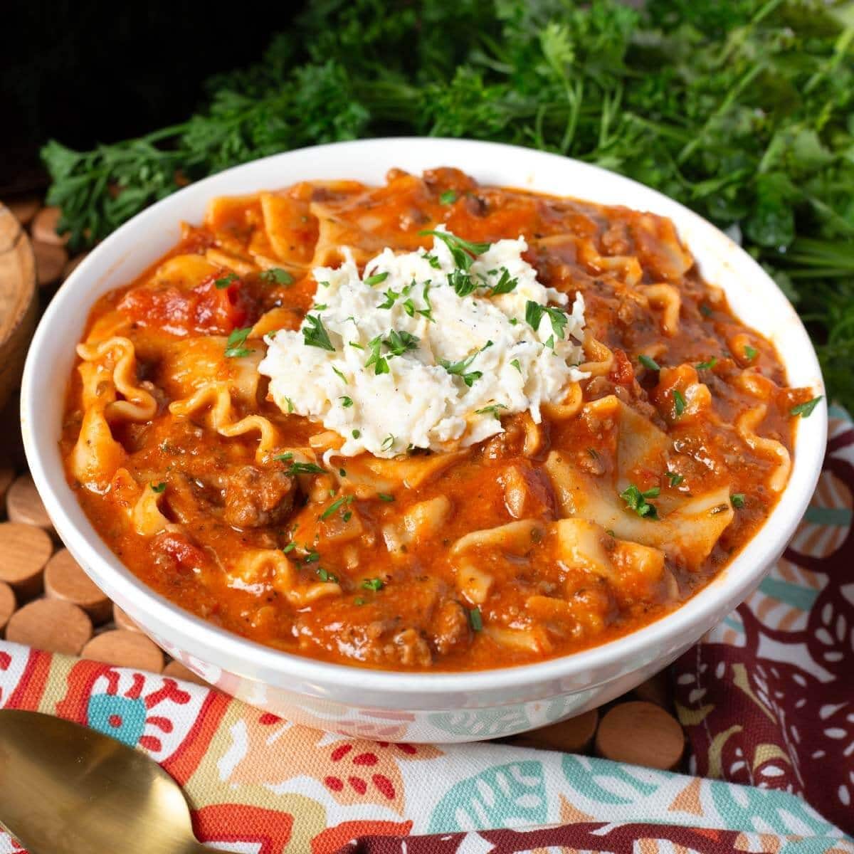 Slow Cooker Lasagna Soup
