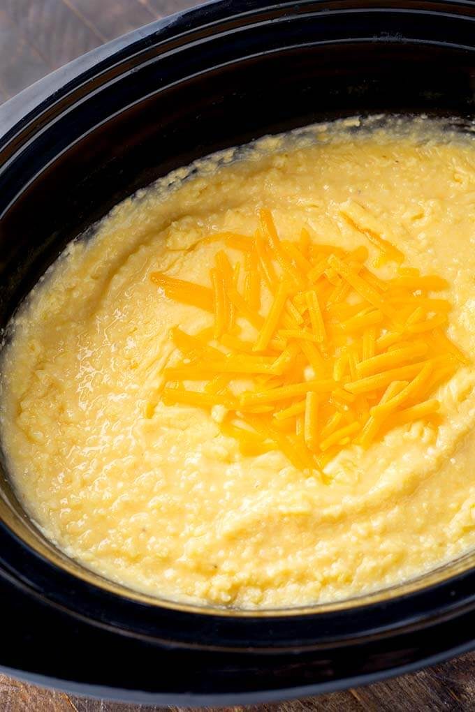 Slow Cooker Cheesy Grits