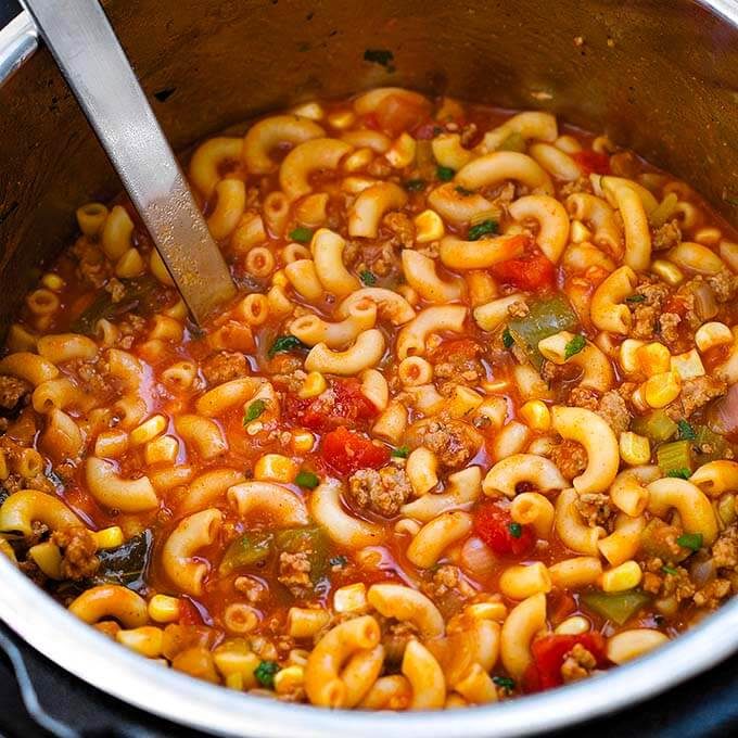American Goulash with Cheese