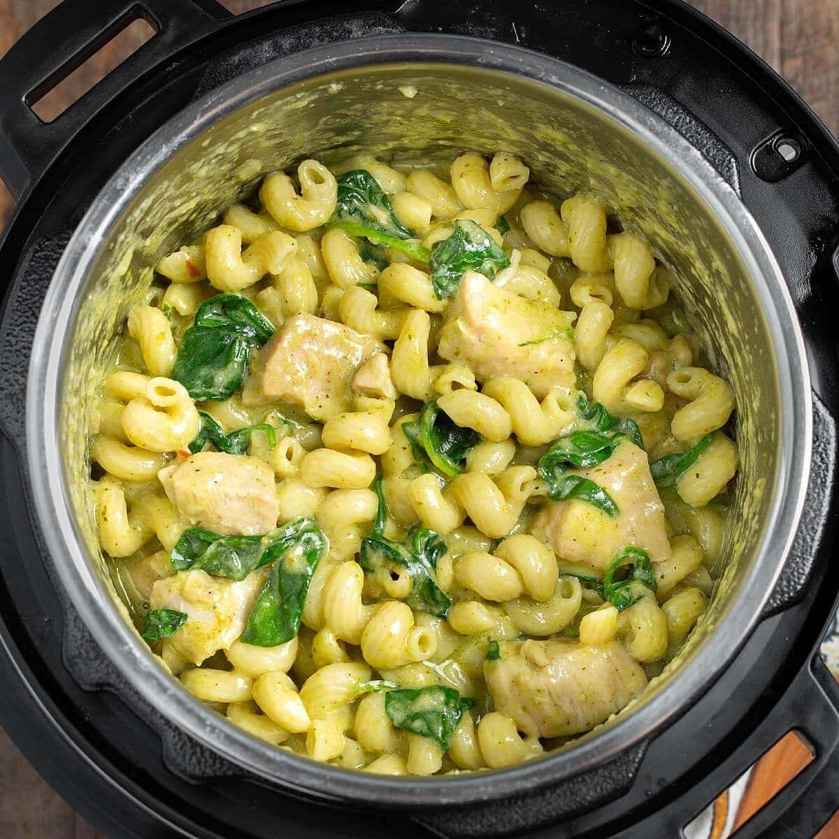 Pressure Cooker Chicken Pesto Pasta