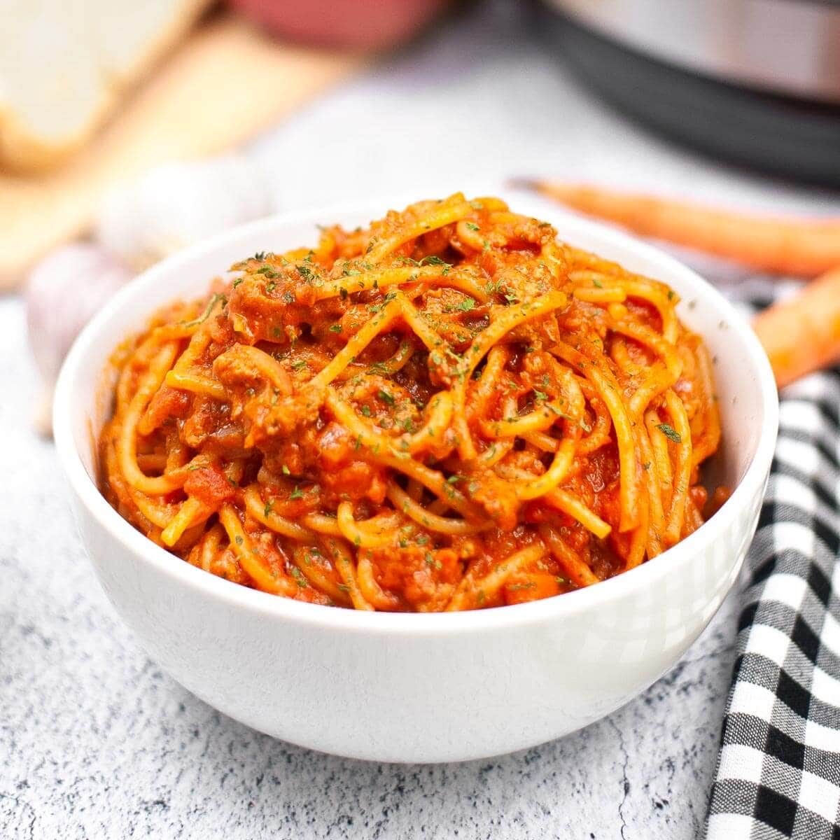 Pressure Cooker Spaghetti Bolognese
