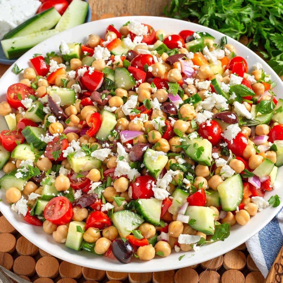 Mediterranean Chickpea Salad with Garlic