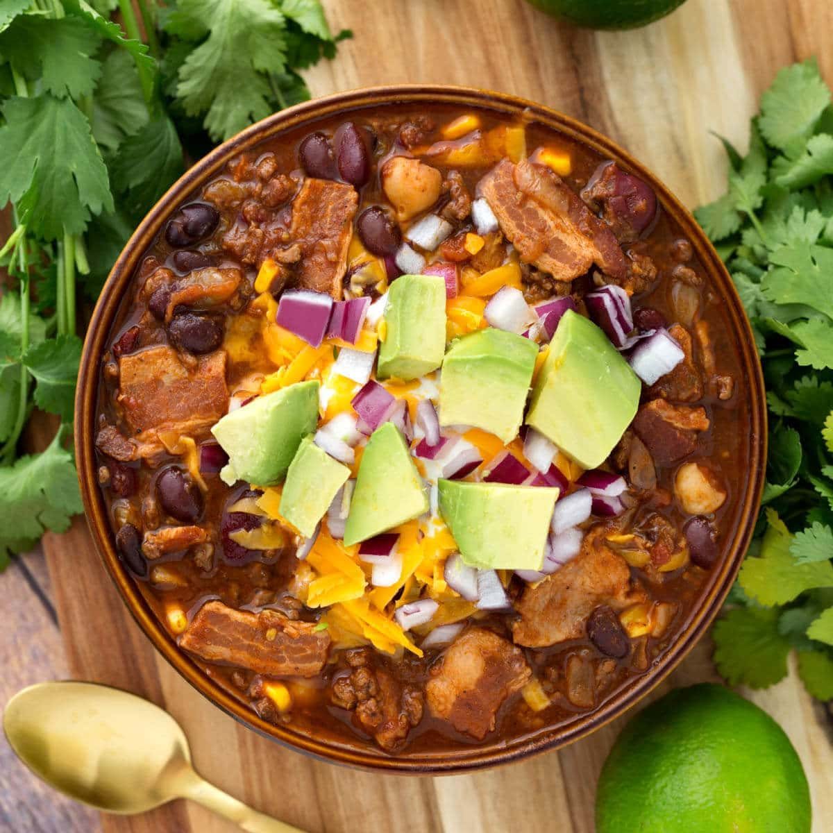 Slow Cooker Beefy Bacon Chili