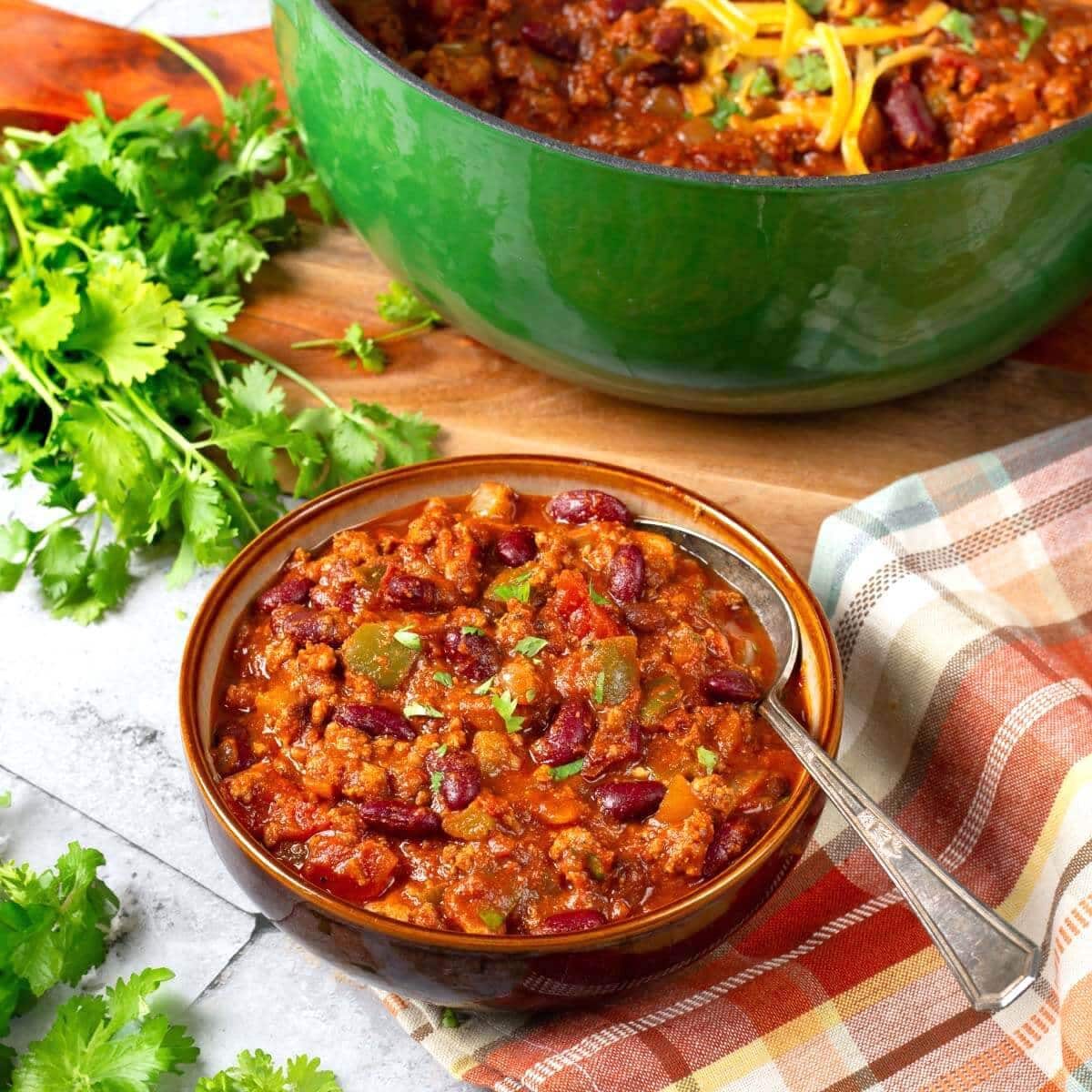 Diner-style Chili with Cheese