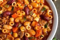 Hearty Instant Pot Pasta e Fagioli