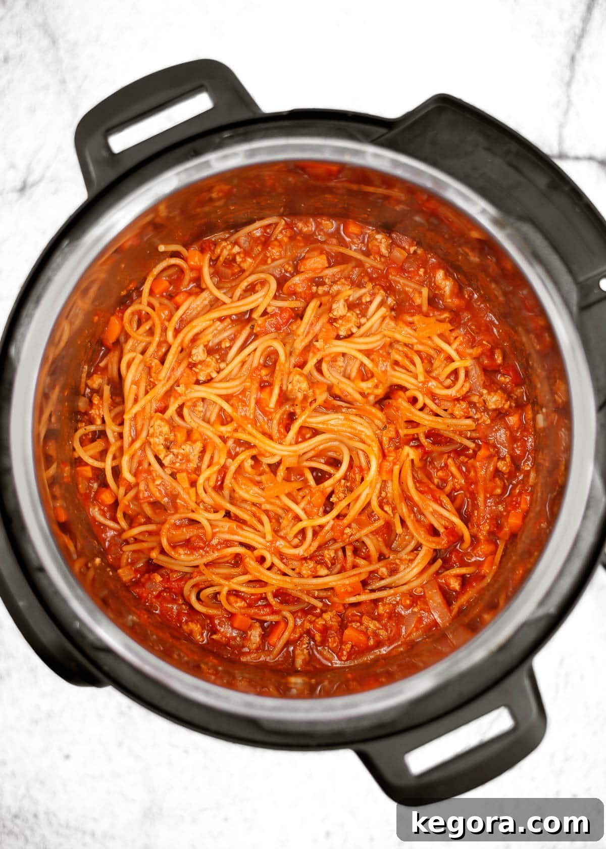 Spaghetti Bolognese in Instant Pot.