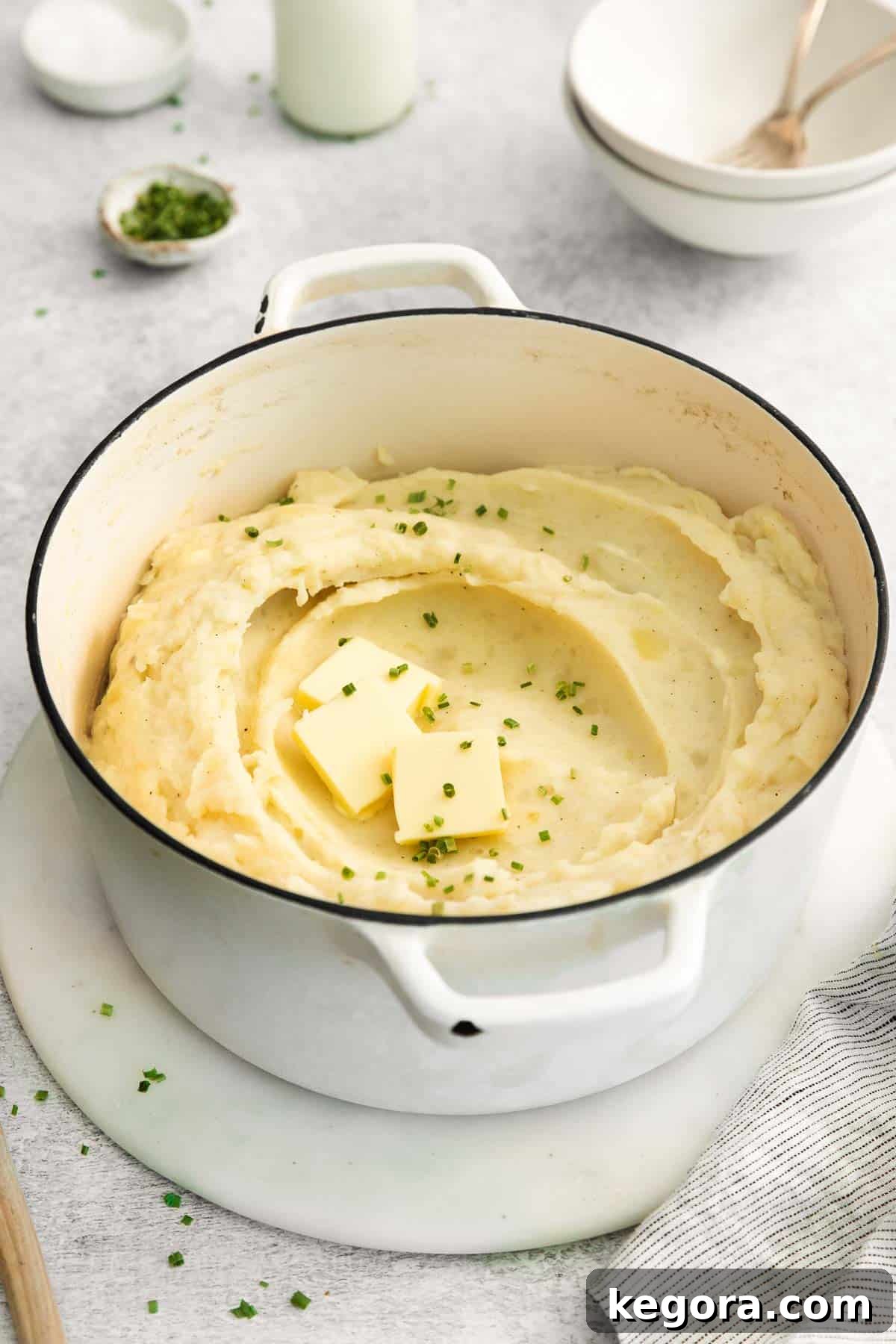 Mashed Potatoes and Gluten What You Need to Know 3 A large pot filled with gluten-free mashed potatoes