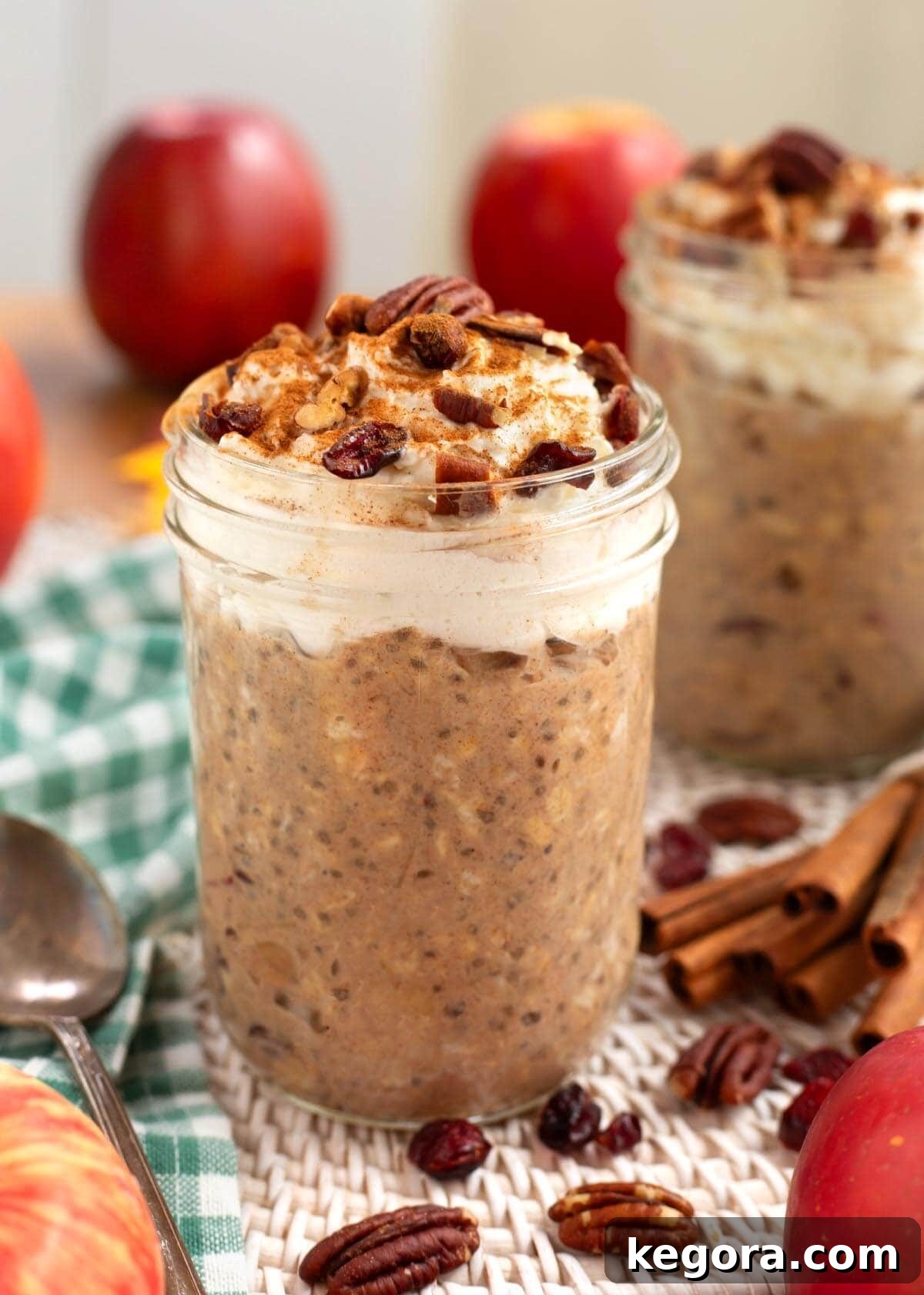 Spiced Apple Overnight Oats 2 Apple Overnight Oats, a delicious make-ahead breakfast with fall flavors