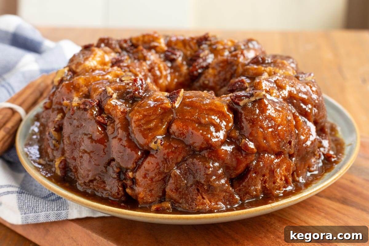 Gooey Cinnamon Monkey Bread Magic 12 Cinnamon Pull-Apart Monkey Bread