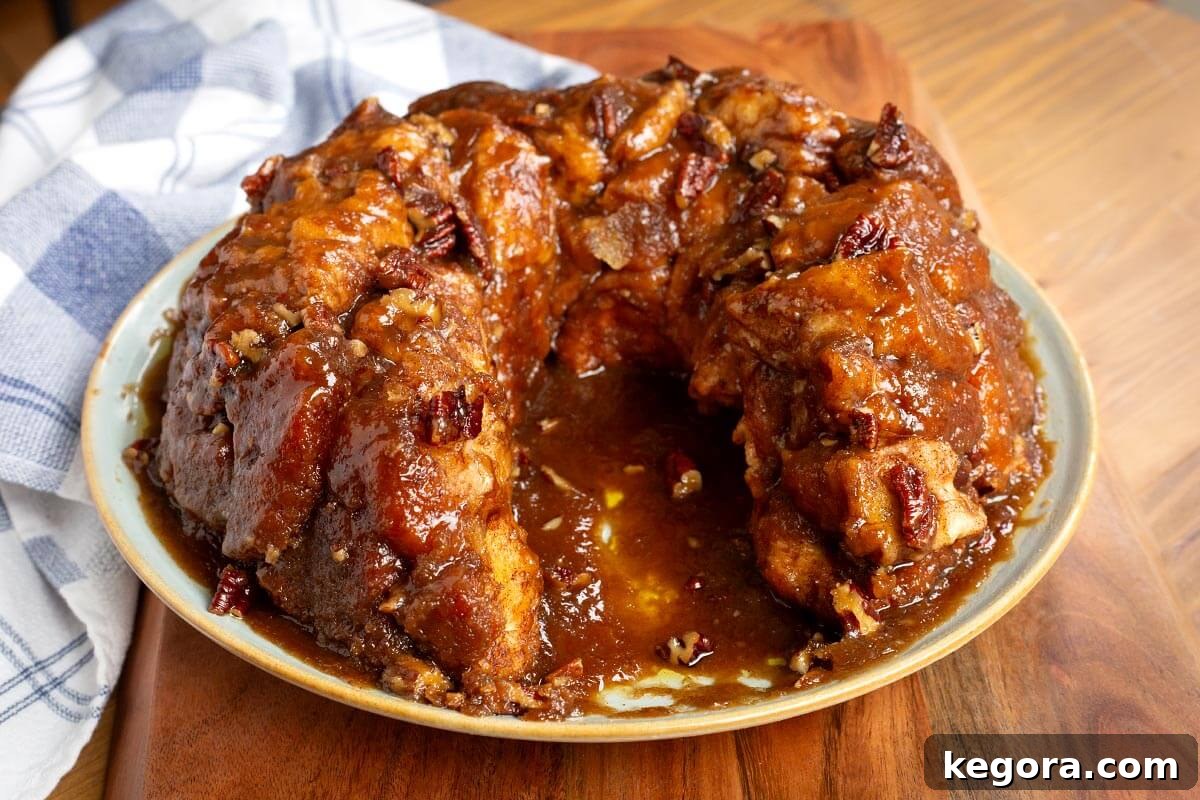 Gooey Cinnamon Monkey Bread Magic 13 Cinnamon Pull-Apart Monkey Bread