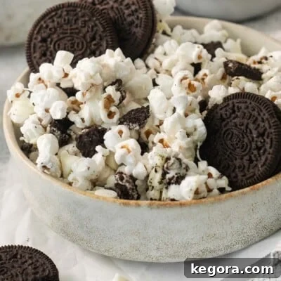 Cookies and Cream Popcorn 9 Oreo popcorn in a bowl