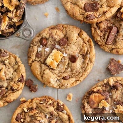 Gluten-free Christmas crack cookies on a countertop
